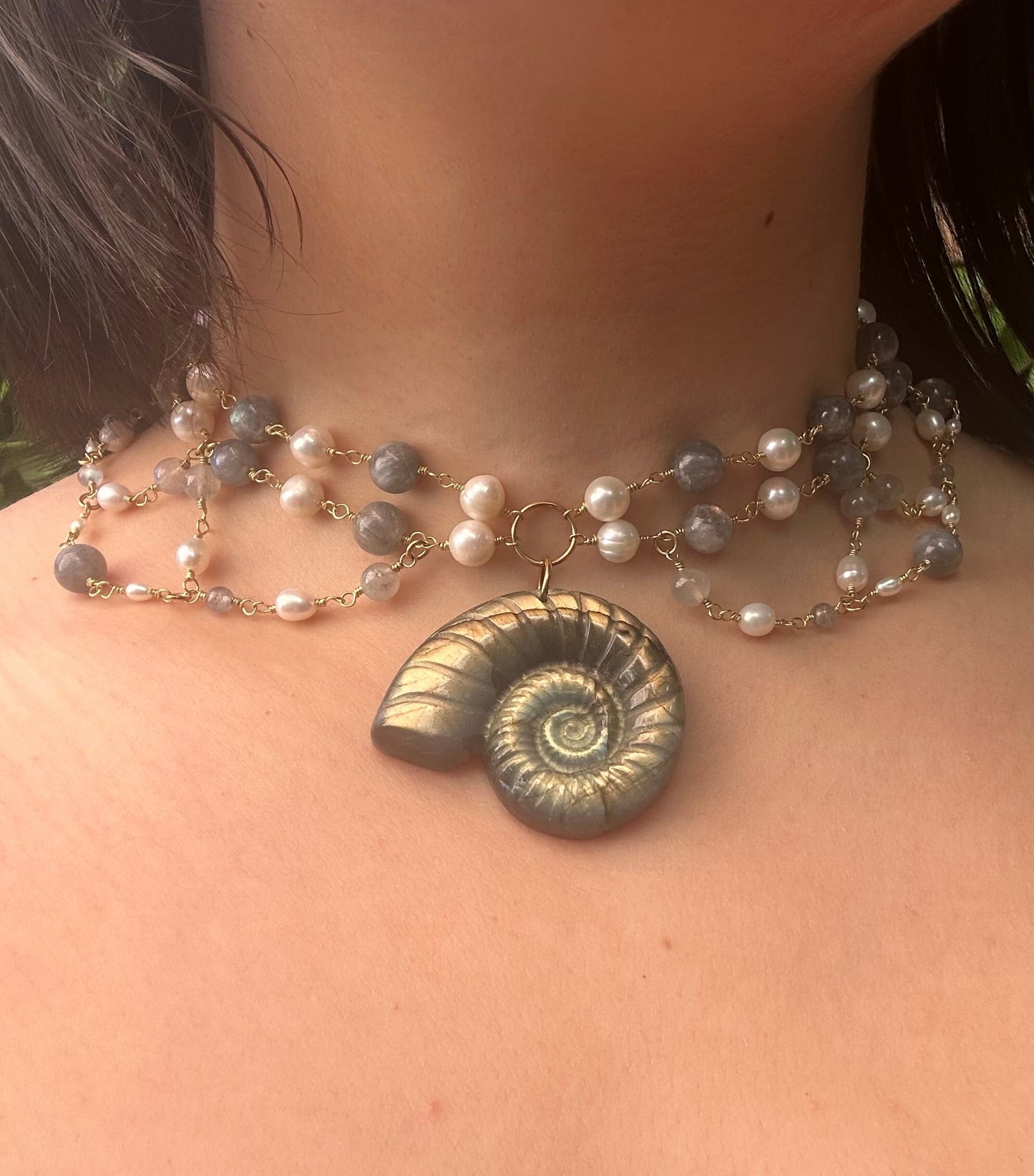 Collier unique « Ursula » - Labradorite et perles d’eau douce